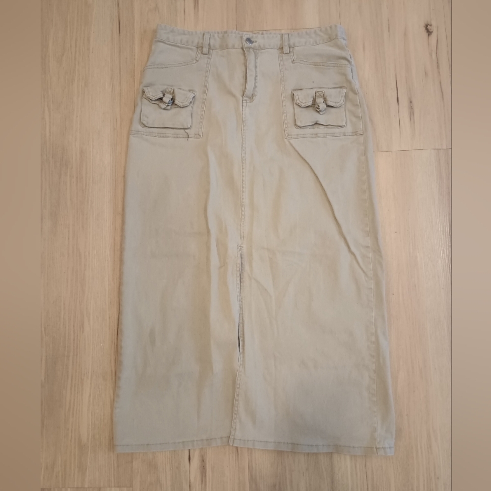 Vintage no boundaries cargo skirt